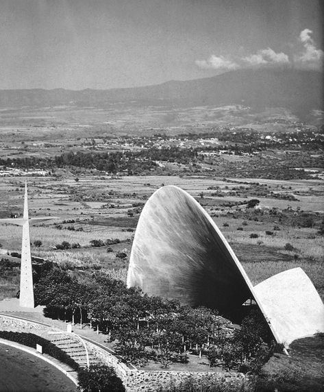 Félix Candela- 15 Iconic Projects - RTF | Rethinking The Future RTF Felix Candela, Open Air Chapel, Shell Structure, Sacred Architecture, Mid Century Architecture, Religious Architecture, Concrete Structure, Church Design, Gothic Architecture