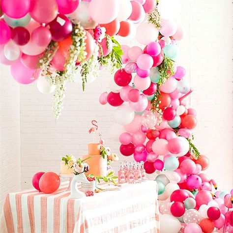 Spring Bridal Shower Ideas, Bright Pink Bridal Shower, Diy Balloon Arch, Baby Shower Favors Diy, Diy Baby Shower Decorations, Spring Bridal Shower, Diy Bebe, Diy Balloon, Owl Baby Shower