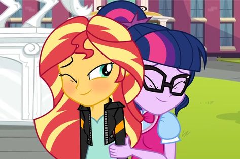 Twilight Sparkle Equestria Girl, Canterlot High, Female Glasses, Sci Twi, Monster Girl Encyclopedia, Mlp Twilight, My Little Pony Applejack, High Clothes, My Little Pony Comic