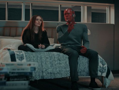 Avengers Compound Bedroom, Wanda Maximoff And Vision, Elizabeth Olsen And Paul Bettany, Avengers Compound, Wanda Avengers, Jim Sturgess, Mcu Dr, Marvel Dr, Character Profiles