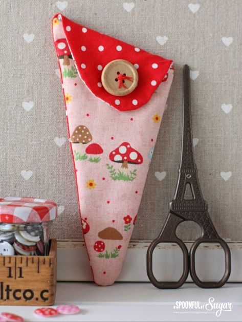 Zakka Scissor Cover - A Spoonful of Sugar Scissor Cover, Quilt Retreat Gifts, Scissor Case Pattern, Scissor Keeper, Mushroom Fabric, Scrappy Patchwork, A Spoonful Of Sugar, Fun Diy Craft Projects, Retreat Gifts