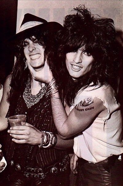 #nikkisixx i do not take credit #nikkisixxyoung #80s #90s #motleycrue #tommylee #nikkisixx #mickmars #vinceneil Tommy Lee Motley Crue, Motley Crue Nikki Sixx, Vince Neil, Motley Crüe, Glam Metal, Nikki Sixx, Tommy Lee, I'm With The Band, Instagram Link