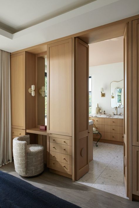 Vanity Nook In Bedroom, Closet With Vanity Built In, Masculine House, Built In Bathroom Vanity, Closet With Vanity, Vanity Nook, Built In Vanity, Wardrobe Furniture, Room Partition Designs