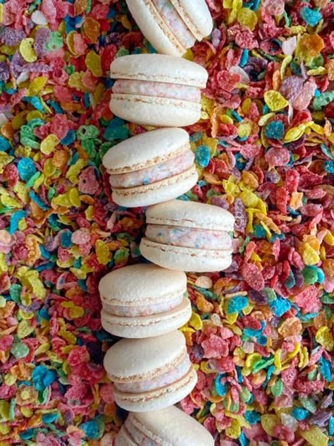 Macaron Recipes, French Macarons Recipe, Macaroon Cookies, Macaron Flavors, Silicone Baking Sheet, Macaron Cookies, French Macaroons, Macaroon Recipes, Macaron Recipe