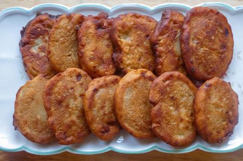 30+ Exotic Filipino Recipes - The Kitchen Community Cherry Fritters Recipe, Banana Fritters Recipe, Fried Banana Recipes, Easy Filipino Recipes, Can Chicken Recipes, Banana Fritters, Fritters Recipe, Fried Bananas, Caribbean Cuisine