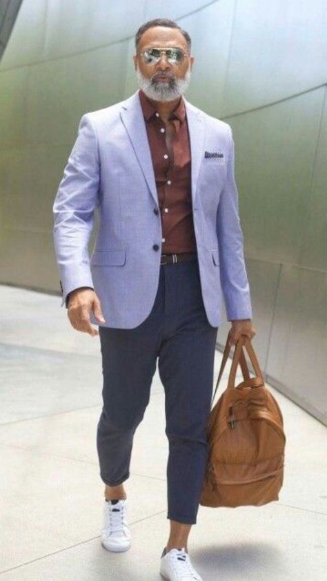 Older Man Outfit, Silverfox Men, Irvin Randle, Black Men Fashion Urban, Outfit Hombre, Man Outfit, Handsome Older Men, Older Man, Black Men Fashion Swag