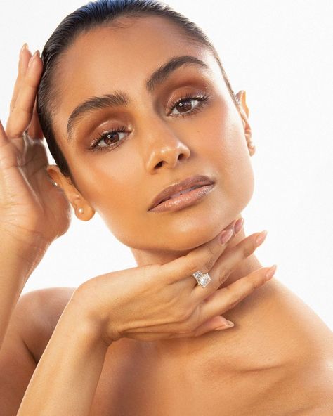 Nazanin Mandi Pimentel on Instagram: “Thank you @refinery29 for the amazing interview 🤍✨ Swipe to see my daily go to SkinCare Products💪🏽 Invest in your skin ... you’ll never…” Nazanin Mandi, Invest In Your Skin, Best Face Products, Role Models, Skincare Products, The Amazing, Septum Ring, Interview, Nose Ring