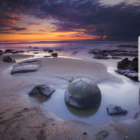 #nature #naturephotography #outdoors #cabin #cabinlife #travel #vacation #vans #van #vanlife #wanderlust #stayandwander #explore #exploremore #tinyhouse #camping #campingvibes #campinglife #keepitwild #wildernessculture #beach #sunset #shltr #shelter Moeraki Boulders, Beach New Zealand, New Zealand Itinerary, Boulder Beach, Camping Vibes, New Zealand Landscape, Our Planet Earth, Cabin Life, Camping Life