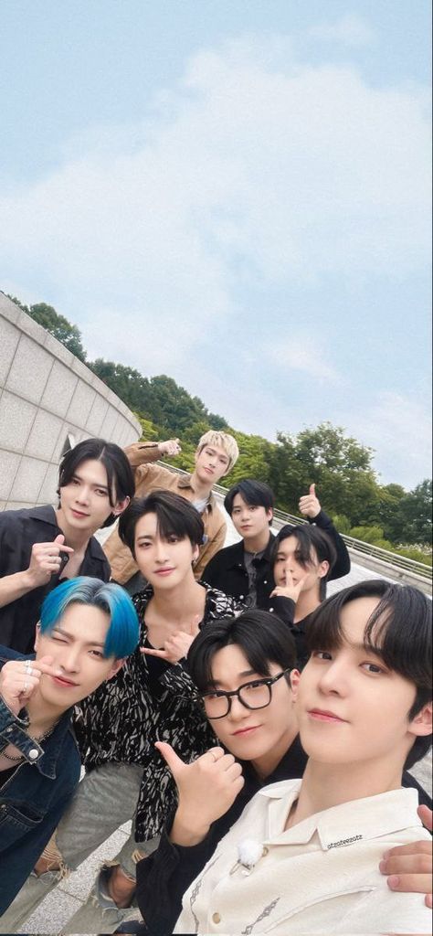 Ateez Group Photo Wallpaper Aesthetic, Kpop Ateez Wallpaper, Ateez Hd Pictures, 8 Makes 1 Team Ateez Wallpaper, Ateez Group Wallpaper, Ateez Wallpaper Lockscreen Ot8, Ateez Phone Wallpaper, Ateez Group Photo Wallpaper, Ateez Halloween Wallpaper