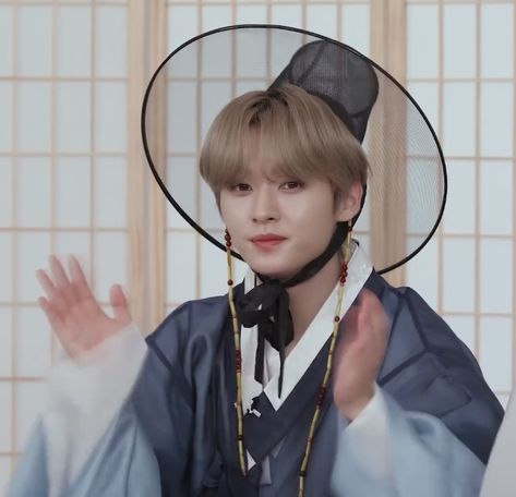 Lee Know Happy, Happy Chuseok, Gonna Love You, I Know You Know, Lee Know Stray Kids, I Really Love You, Lee Minho, The Boy Is Mine, Really Love You