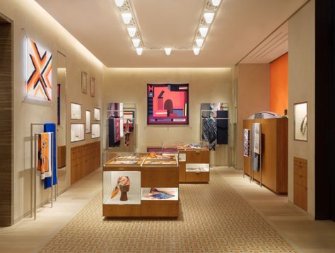 Hermès store by Rdai, Oslo – Norway » Retail Design Blog Hermes Interior, Hermes Store, Hermes Shop, Retail Design Blog, Boutique Interior, Store Fixtures, Iron Gate, Store Opening, Modular Furniture