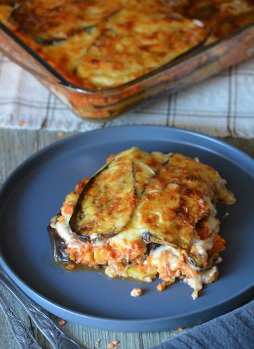 Moussaka végétarienne Veggie Moussaka, Easy Veggie, Healthy Recipies, Healthy Veggies, Delicious Vegetarian, Greens Recipe, Vegetarian Dishes, Eating Habits, Creative Food