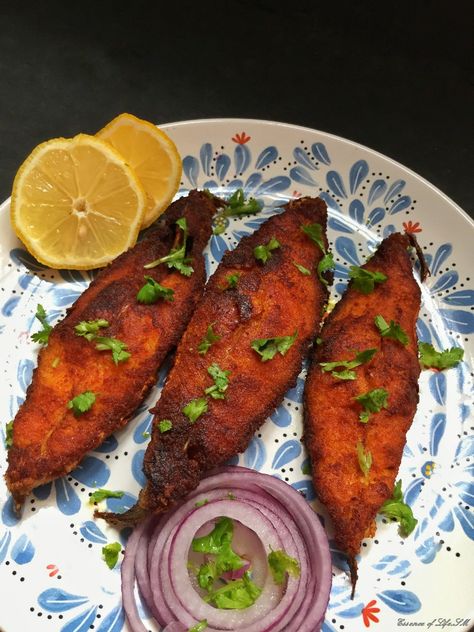 FISH TAWA FRY Fish Fry Snapchat Story, Fish Fry Recipe Indian, Indian Seafood, Masala Fish Fry, Marinated Fish, Fish Fries, Testy Food, Cinderella Quotes, Fish Fry Recipe