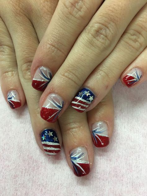 4th of July Patriotic French Gel Nails Patriotic Nails Easy, 4th Nails, Birthday Nail Art, Patriotic Nails Design, Deco Nails, Firework Nails, Patriotic Nails, Nail Tip Designs, Fourth Of July Nails