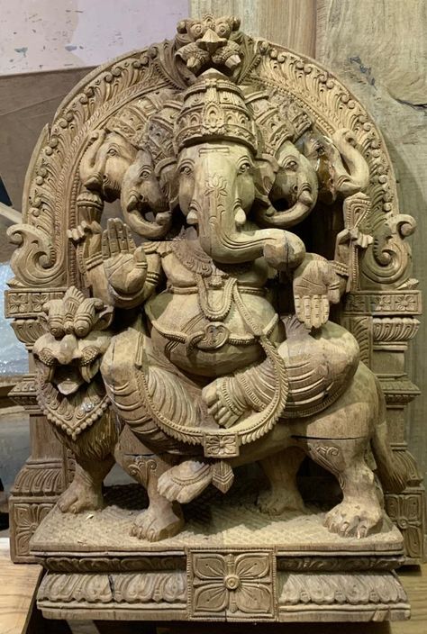 Ganesh Illustration, Ganesha Art Illustration, Ganesha Sculpture, Historical Sculptures, Dancing Ganesha, Ancient Indian Art, Shri Ganesh Images, Kerala Mural Painting, Indian Art Gallery