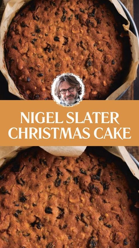 Nigel Slater Christmas Cake Nigel Slater Christmas Recipes, Fig Christmas Cake, British Christmas Cake Recipe, English Christmas Cake, British Christmas Cake, Christmas Cake Recipe Traditional, Fruit Cake Filling, Nigella Christmas, Easy Christmas Cake