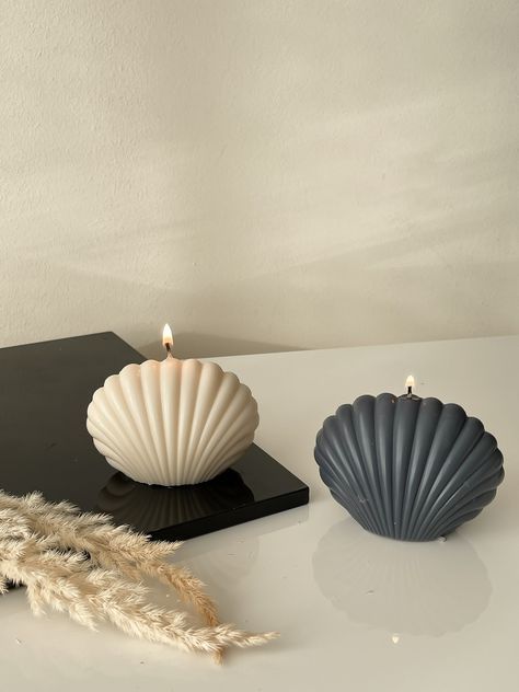 Candle Seashell, Sea Shell Candle, Neutral Candles, Sculptural Candles, Shelves Desk, Weird Candles, Shaped Candles, Seashell Candles, Village Candle