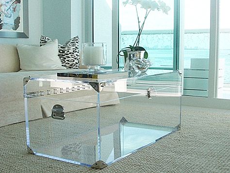 Uber cool! Wish I had to space in my living room to handle this visually. Lucite Furniture, Lucite Coffee Tables, Coffee Table Design Modern, Acrylic Coffee Table, Acrylic Furniture, Coffee Table Trunk, Renovation Design, Table Cafe, Design Del Prodotto