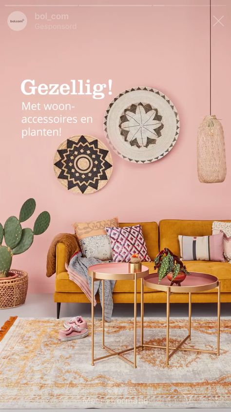 Pink Mustard Grey Living Room, Pink Yellow Decor, Pink And Yellow Living Room, Mauve Living Room, Mustard Sofa, Mustard Living Rooms, Yellow Couch, Cosy Interior, Yellow Sofa