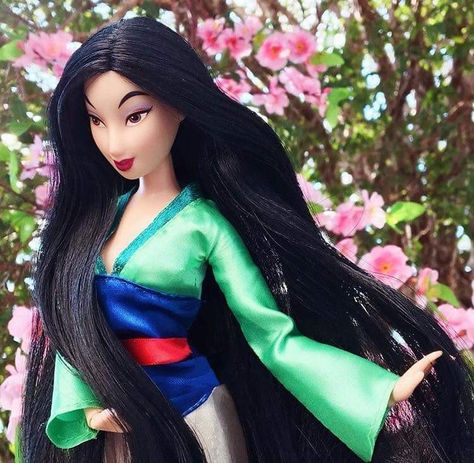 Mulan Doll, Mulan 1998, Barbie Swan Lake, Mulan Disney, Disney Princess Dolls, Disney Dolls, Disney Princess Art, Princess Dolls, Princess Art