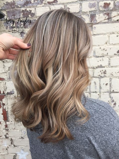 Blonde Highlight/Lowlight by @amy_ziegler #askforamy Blonde With Lowlights, Hair Dark Blonde, Blond Ash, Level 7, Jessie James, Hair Dark, Medium Cut, Honey Blonde Hair, Ash Blonde Hair