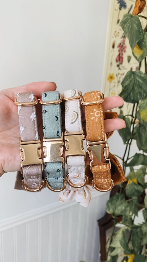 Etsy Dog Stuff, Cute Puppy Collars, Cute Collars For Dogs, Cool Dog Accessories, Cute Dog Accessories Dog Supplies, Dog Small Business, Boho Dog Accessories, Aesthetic Dog Collar, Aesthetic Dog Stuff