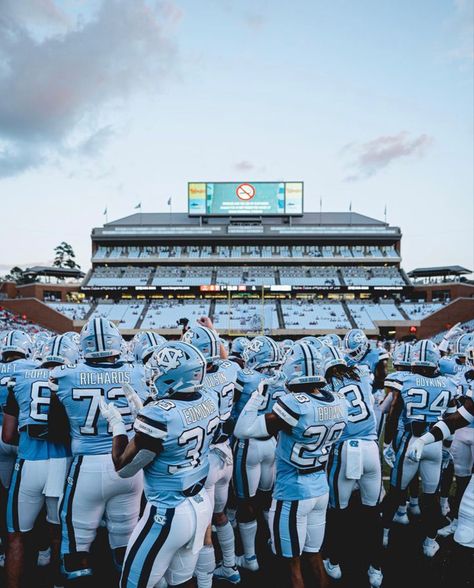 Unc Wallpaper Iphone, North Carolina Football Wallpaper, Unc Football Wallpaper, Unc Wallpaper, North Carolina Tar Heels Wallpaper, North Carolina Football, Unc College, Fire Football, Football Dream