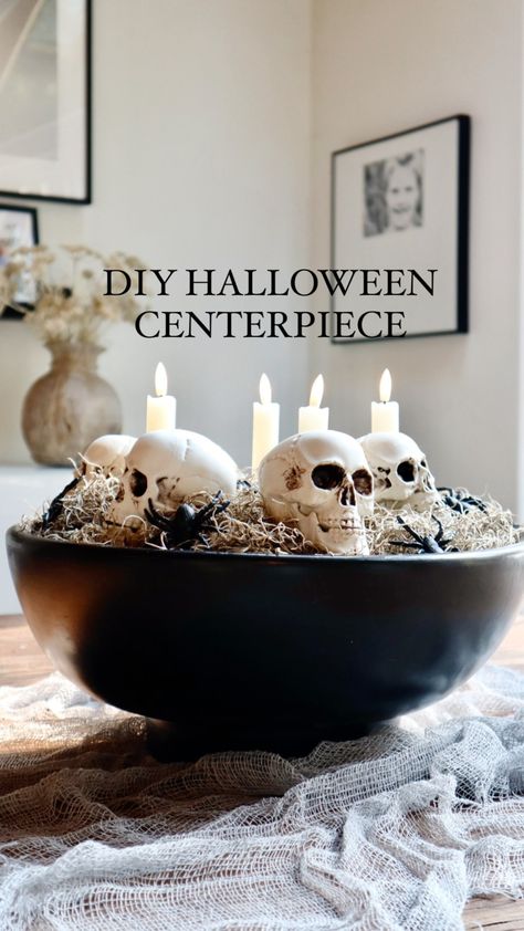 DIY Halloween Centerpiece Halloween Bowl Centerpiece Ideas, Small Halloween Table Centerpiece, Diy Halloween Candy Bowl, Outdoor Halloween Candy Bowl, Halloween Spider Dip Bowl, Halloween Skull Wreath, Halloween Table Centerpieces, Halloween Shots, Dough Bowl Centerpiece