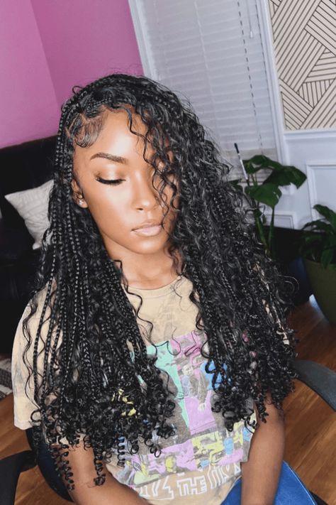 boho braids, hairstyle trends, bohemian hair Boho Braids Medium Size, Boho Knotless Medium, Vacay Hair, Long Loose Curls, Inspiring Hairstyles, Natural Looking Curls, Boho Knotless, Tight Braids, Thick Hair Styles Medium