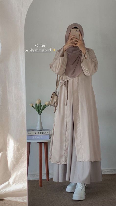 Ootd Syari Casual, Syar'i Style, Mix And Match Outfits Hijab, Muslimah Fashion Casual, Moslem Fashion, Mode Hijabi, Muslim Outfits Casual, Fashion Muslim, Muslim Fashion Hijab