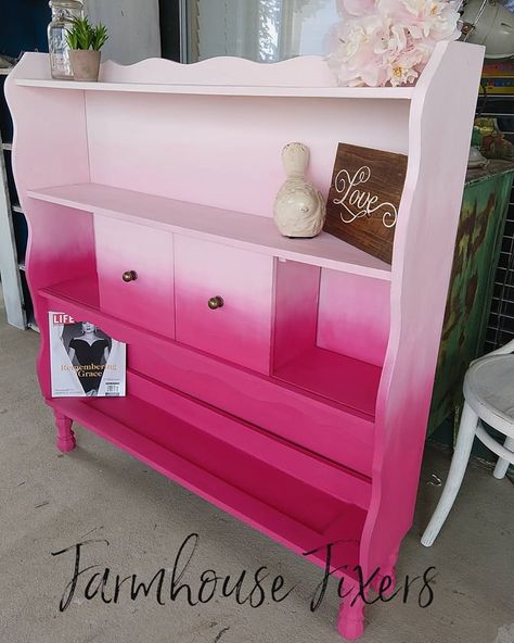 Ombre Bookshelf, Pink Bookshelf, Painted Bookshelf, Teaching Painting, Pink Bookshelves, Girls Furniture, Painted Bookshelves, Pink Dresser, Fairy Bedroom