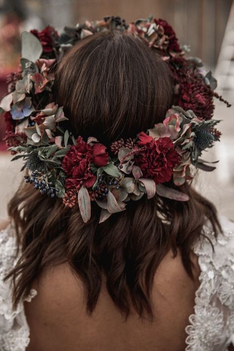 Boho Shoot, Dark Red Wedding, Elopement Flowers, Red Flower Crown, Horse Photoshoot, Dark Wedding Theme, True Bride, Red Wedding Theme, Straight Blonde Hair