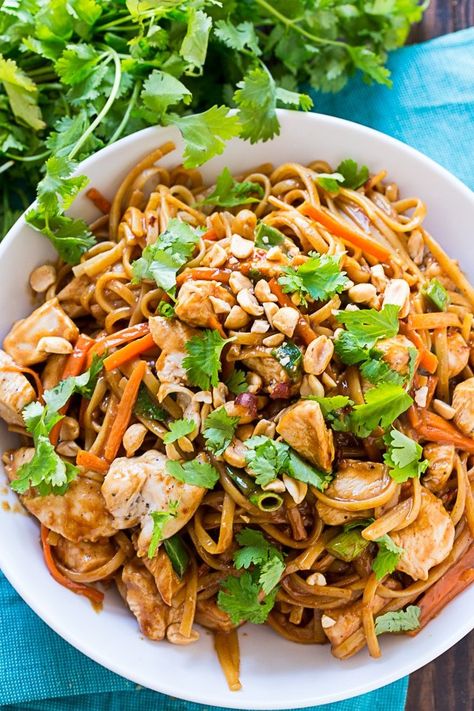 Thai Chicken Pasta Thai Chicken Pasta, Asian Feast, Phillipino Food, Pasta Spicy, Chicken Breast Crockpot Recipes, Crockpot Chicken Breast, Spicy Peanut Sauce, Noodle Dish, Thai Peanut