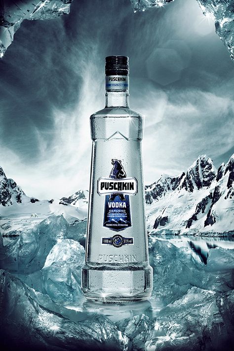 Crystal Poster, Vodka Ice, Russian Vodka, Vodka Brands, Good Advertisements, Drinks Brands, Publicidad Creativa, Photography Pics, Cosmetics Photography