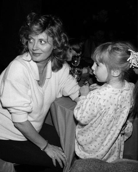 Susan Sarandon and Eva Amurri Susan Sarandon's Daughter, Eva Amurri, Smart Woman, Celebrities Then And Now, Actor Studio, The Rocky Horror Picture Show, Celebrities Before And After, Susan Sarandon, Celebrity Families