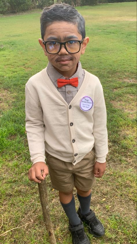 Kids Old Man Costume, Old Man Makeup, Old People Costume, Wallpaper School, Old Man Costume, Dress Up For Boys, School Spirit Days, 100 Day Of School Project, School Costume