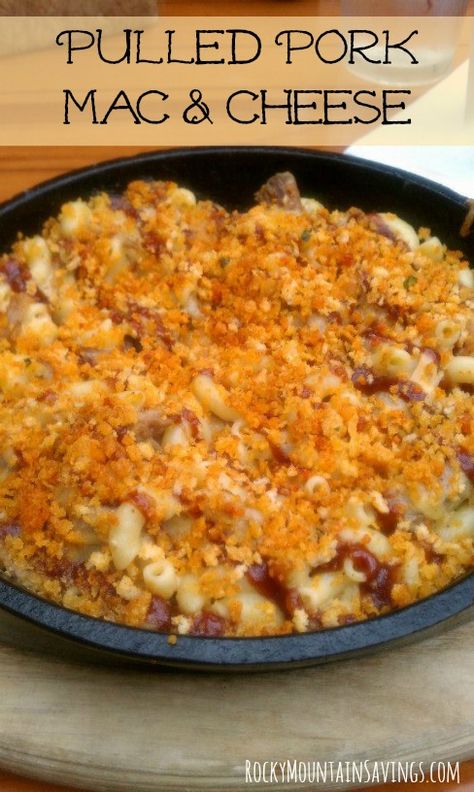 Pulled Pork Mac And Cheese, Pork Mac And Cheese, Pork Casserole, Mac Cheese Recipes, Slow Cooker Pulled Pork, Pulled Pork Recipes, Mac Cheese, Smoked Food Recipes, Leftovers Recipes