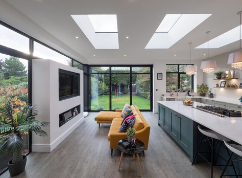 Kitchen Extension With Bifold Doors, Kitchen Extension Open Plan, 1930s House Extension, Single Storey Rear Extension, Small Open Plan Kitchens, Single Storey Extension, Kitchen Diner Extension, House Extension Plans, Open Plan Kitchen Dining Living