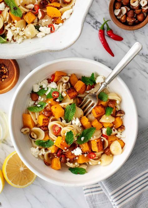 Butternut Squash Pasta, Squash Pasta, Mint Recipes, Healthy Fall, Chili Oil, Roasted Butternut Squash, Roasted Butternut, Eat Smarter, Roasted Veggies