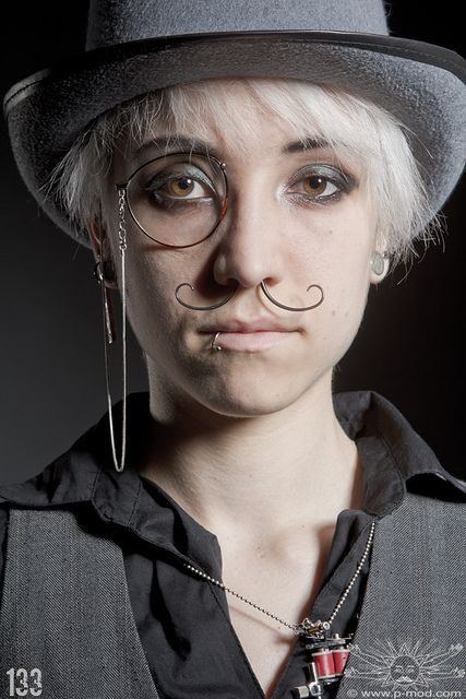 Not into the whole mustache craze, but this is just some mad hot septum jewelry! I thought my mini moody was cool. Gina want! Septum Mustache, Parts Of The Nose, Septum Piercings, Cool Piercings, Body Is A Temple, Septum Jewelry, Body Piercings, Lip Piercing, Septum Piercing