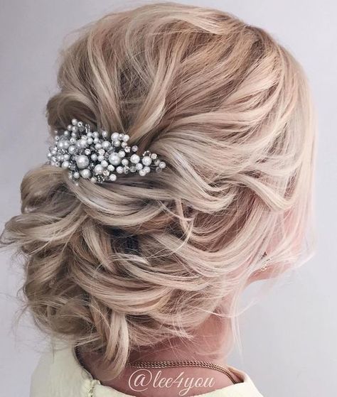 wedding hair updos for elegant brides / http://www.himisspuff.com/beautiful-wedding-updo-hairstyles/14/ Brides Hairstyles, Blonde Updo, Updo Wedding, Mother Of The Bride Hair, Bridal Hair Updo, Elegant Wedding Hair, Best Wedding Hairstyles, Hairstyles Updo, Bridal Hairstyle