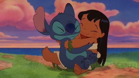 Tattoo Disney, Stitch Movie, National Best Friend Day, Punk Disney, Lilo Y Stitch, Wallpaper Disney, Flynn Rider, Film Disney, Wallpaper Iphone Disney