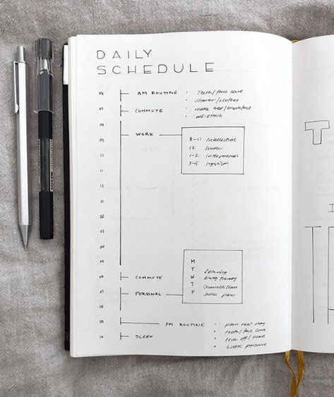 Minimalist Bullet Journal Ideas, Bullet Journal Designs, Bullet Journal Tools, Minimal Ideas, Minimalist Bullet Journal, Finance Bullet Journal, Bullet Journal Minimalist, Bullet Journal Page, Back At Work