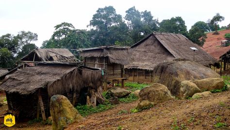 Hmong Village, Watercolor Reference, Diorama Ideas, Architecture Ideas, Dream Land, Luang Prabang, Diy House, On The Top, Laos