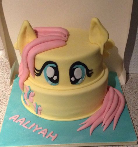 My little pony fluttershy cake. Maybe for Katie's 4th birthday Fluttershy Birthday Cake, Fluttershy Cake, Mlp Cake, Twilight Cake, My Little Pony Fluttershy, My Little Pony Cake, Little Pony Cake, My Little Pony Birthday Party, Pony Birthday Party