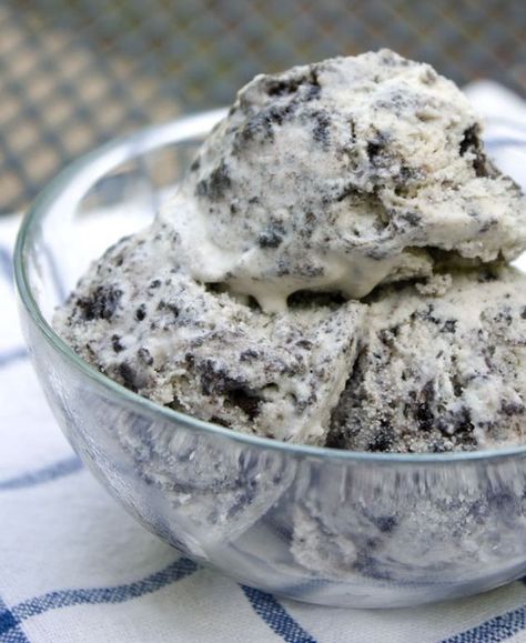 Tooth Cookies, Cookies And Cream Ice Cream, Cuisinart Ice Cream, Cuisinart Ice Cream Maker, Oreo Ice Cream, Ice Cream Maker Recipes, Cream Ice Cream, Homemade Ice Cream Recipes, Cookies N Cream Cookies