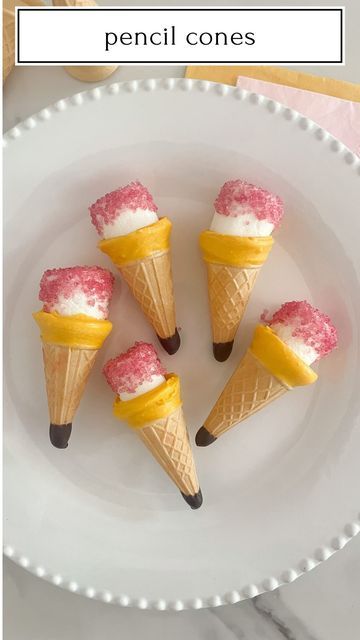 Back To School Snacks For Classroom, Marshmallow Cones, Back To School Treats, Miniature Ice Cream, School Treats, Cute Snacks, School Things, School Snacks, Teacher Appreciation Week