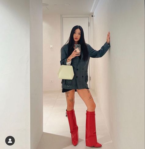 Peggy Gou, Givenchy Boots, Shoe Selfie, Fold Over Boots, Hamburg Germany, Fold Over, Over Knee Boot, Givenchy, Celebrity Style