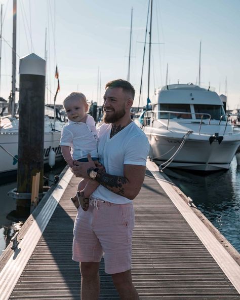 Dee Devlin on Instagram: “Best daddy ❤️” Dee Devlin, Connor Mcgregor, Conor Mcgregor, Ufc, Gentleman, Funny Pictures, Funny, On Instagram, Instagram