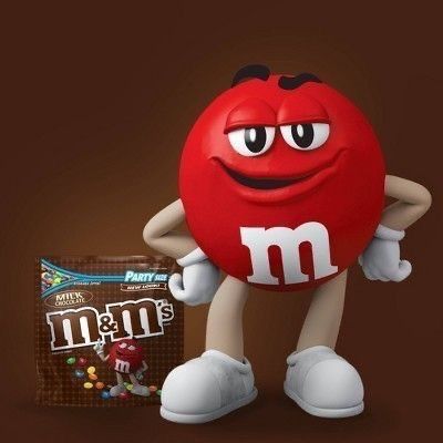 M&m Characters, Frito Lay, Chocolate Candies, Milk Chocolate Candy, Chocolate Sandwich, Chocolate Sandwich Cookies, Candy Dispenser, Cracker Snacks, No Bake Snacks